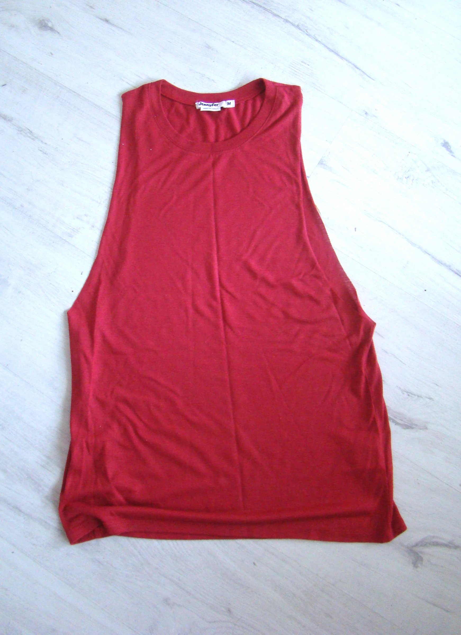 Blusa vermelha nova Jennyfer tamanho 38 sobre camiseta NOVA – photo 5